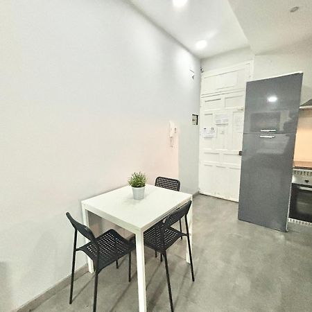 Centro Ferrocarril 2 Metro Delicias Apartment Madrid Exterior photo