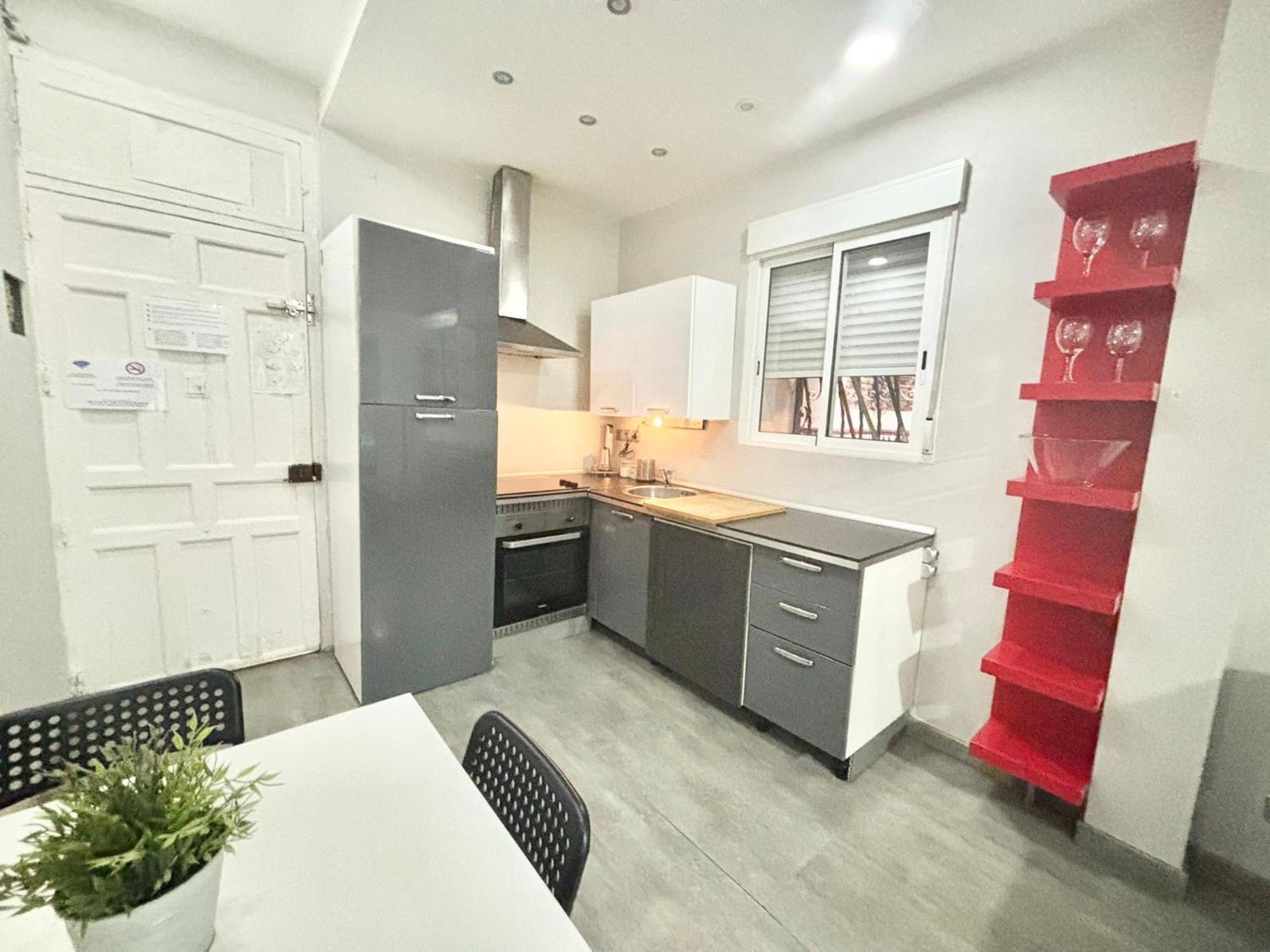 Centro Ferrocarril 2 Metro Delicias Apartment Madrid Exterior photo